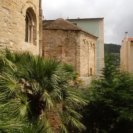 Apartment Accanto Al Battistero *